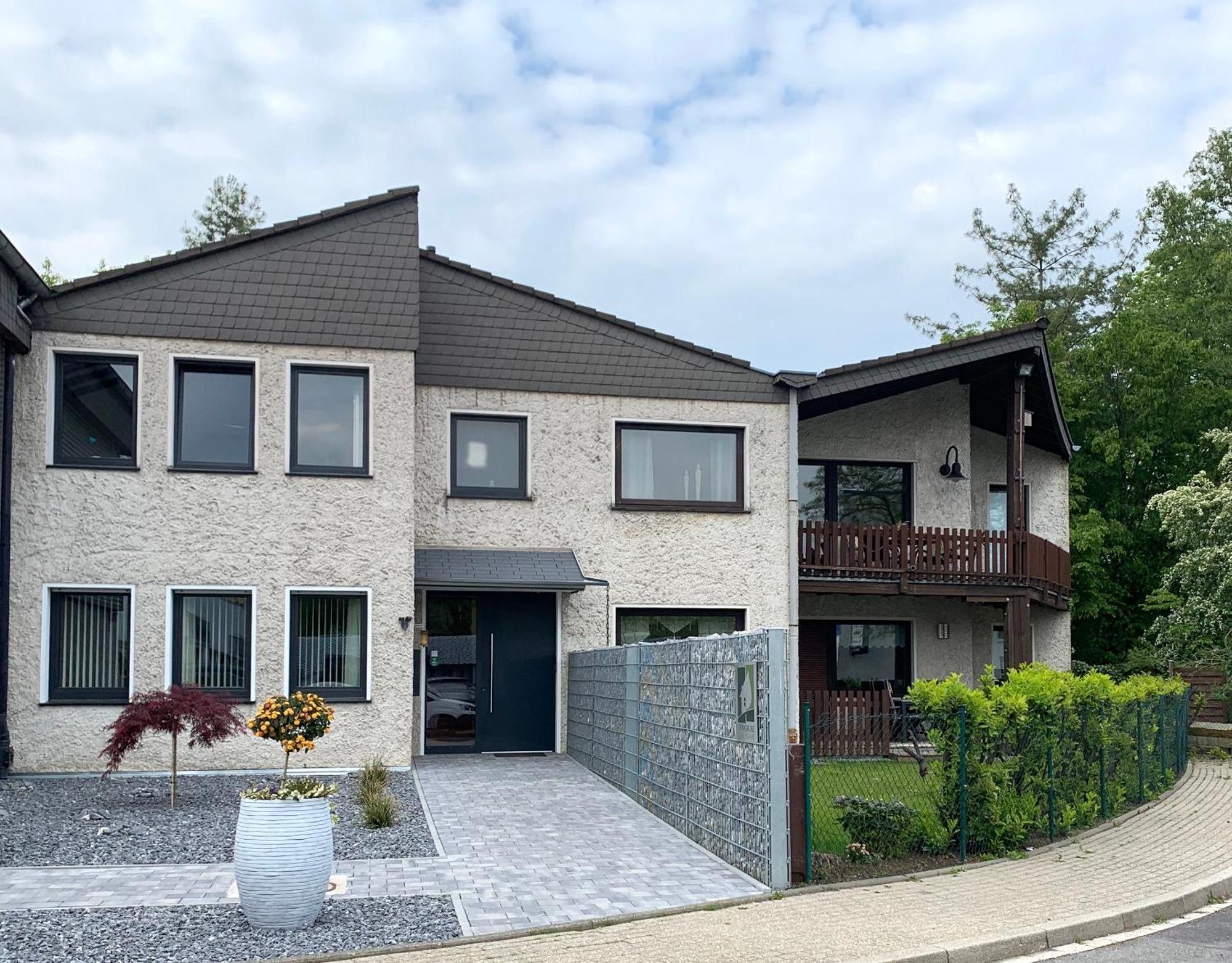 Besotel Erkrath- Schicke Fewo Oder Apartments Zentral Naehe Bahnhof Und Autobahn Im Neandertal Mit Glasfaser Wlan Und Freies Parken Exteriér fotografie