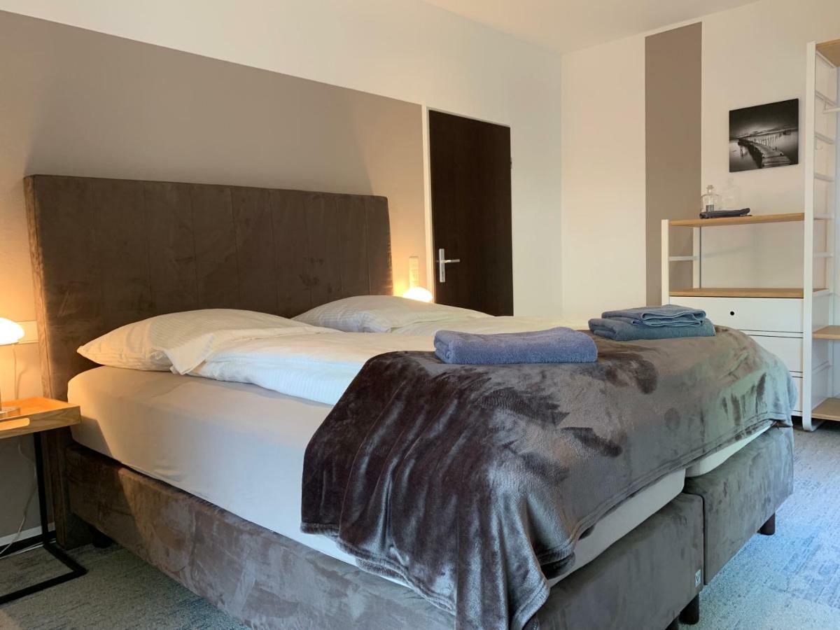 Besotel Erkrath- Schicke Fewo Oder Apartments Zentral Naehe Bahnhof Und Autobahn Im Neandertal Mit Glasfaser Wlan Und Freies Parken Exteriér fotografie