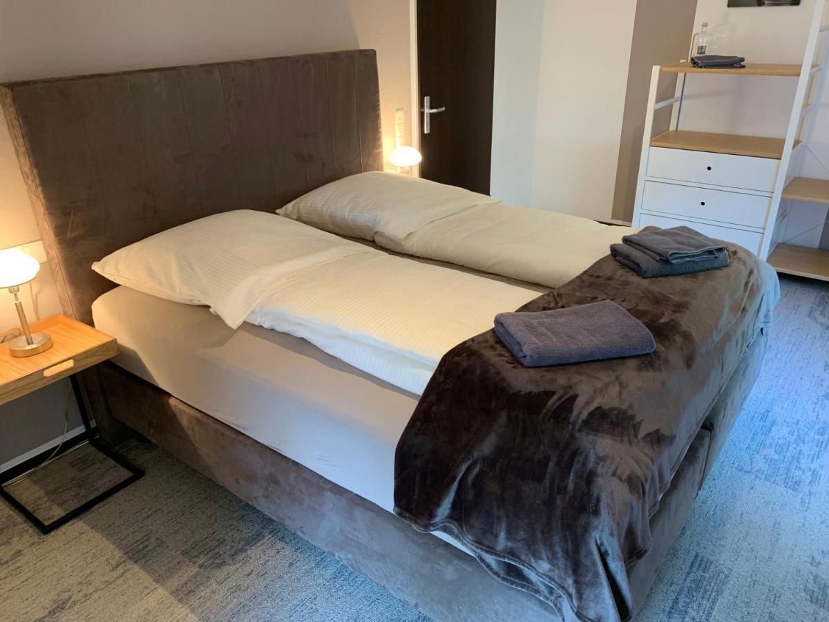 Besotel Erkrath- Schicke Fewo Oder Apartments Zentral Naehe Bahnhof Und Autobahn Im Neandertal Mit Glasfaser Wlan Und Freies Parken Exteriér fotografie